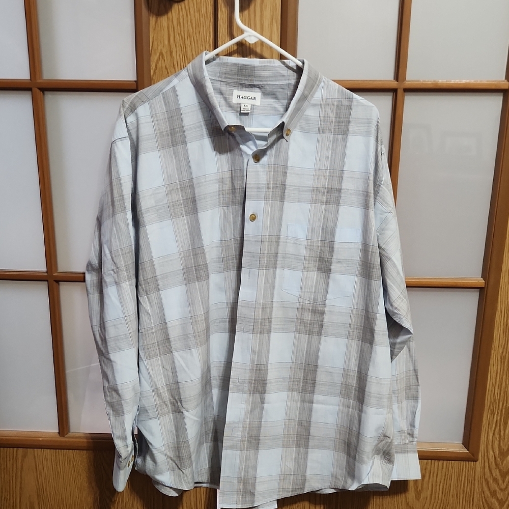 Haggar Men's Blue Plaid Button Up Shirt